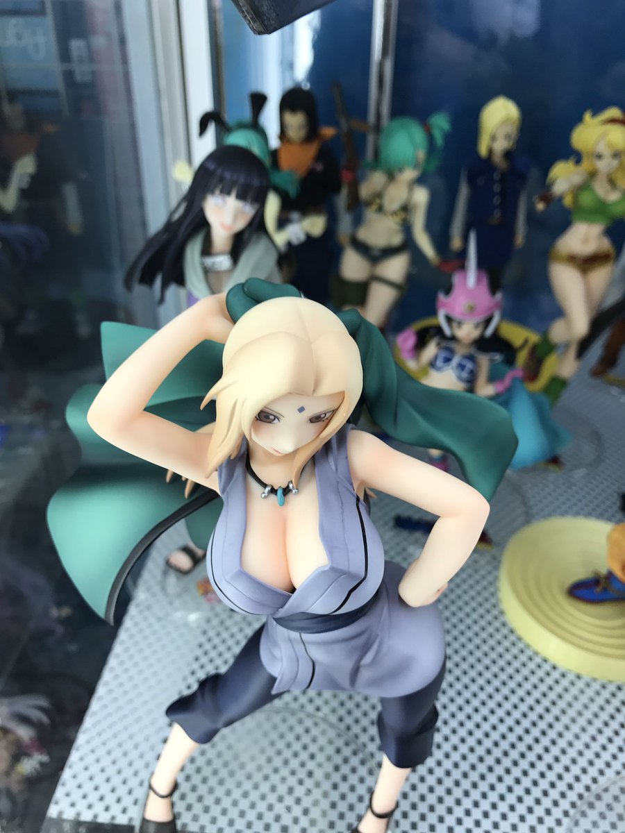 ソフマップ ホビー総合 Sur Twitter サンプル展示中 メガハウスより Narutoギャルズ 綱手 のサンプルを展示しました 圧倒的なボリューム さすがです 6月下旬発売予定です Naruto メガハウス 綱手