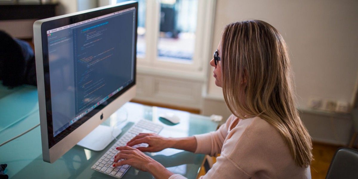 yvayorston's tweet photo. “#Blog Like An Expert, A How-To Guide For Small Business Owners” by Shrank George https://t.co/oIBPKKiHJp via @medium #smallbusinessblogging https://t.co/jN7tElnAWD