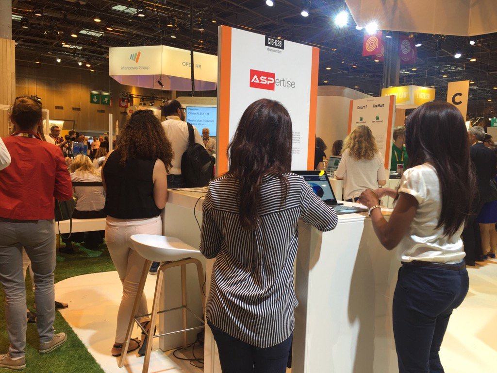 Agnes_LD's tweet photo. #vivatech : Stand #aspertise , déjà plein de monde ! Ravie de les accompagner ;-) https://t.co/2vvqlqBcOM