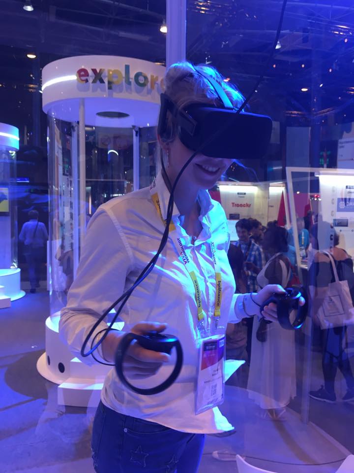 inpulseprotein's tweet photo. @MonGrillon sélectionné par @GroupeCarrefour pour un #Pitch à #VivaTech2017 🎤
➡️Passez-nous voir sur notre stand 🚀#startup #VirtualReality https://t.co/T76t11huNf