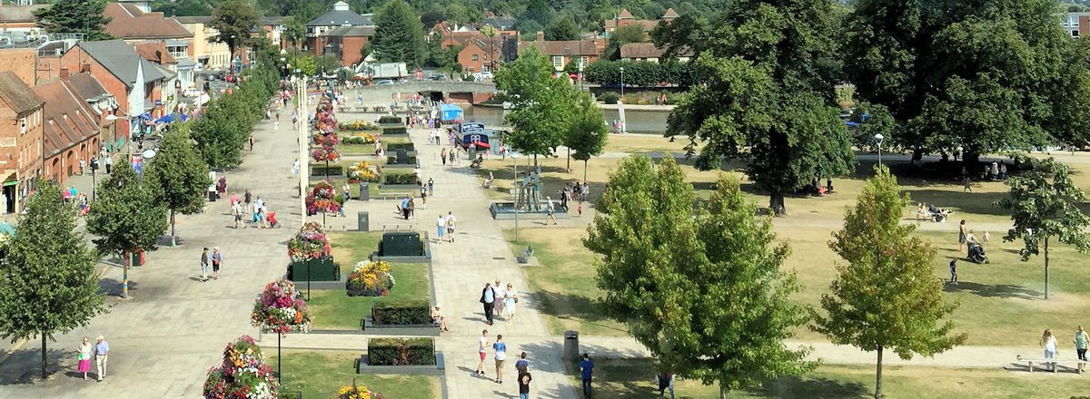 SUA_online's tweet photo. Super places with GREAT ACCESSIBILITY in Stratford-upon-Avon: https://t.co/zug4sdn9EX @accessstratford #SUAsaturday https://t.co/a2yNgOiVzN
