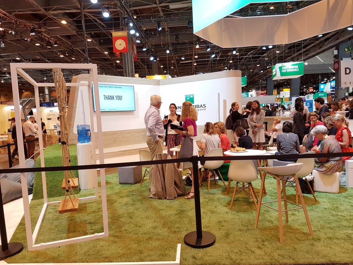 RaphDigital's tweet photo. @BNPParibas stand #VivaTech2017 https://t.co/YZpBIoKVMn