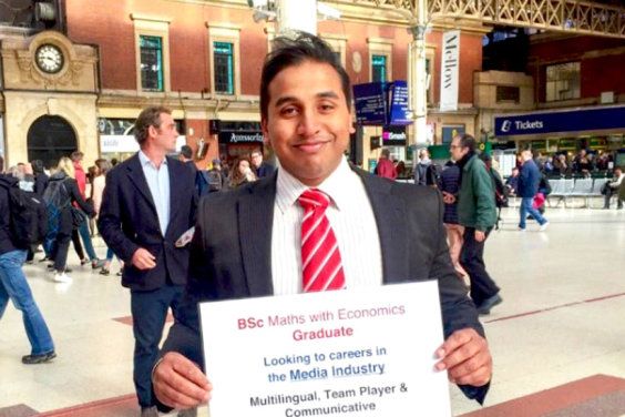 GradTouch's tweet photo. I interviewed the #graduate who held up "please take my CV" signs outside tube stations to find a job #EmployEdward https://t.co/I7plsakU5q https://t.co/n2oJVAVKRK