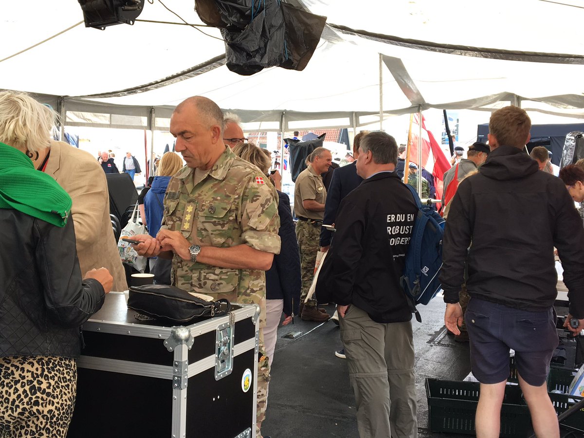 Hjemmevaernet's tweet photo. Kom til brunch hos Hjemmeværnet lige nu - om lidt debat om Beredskabet med Hans Engel som moderator. #fmdk #beredskabet #hjv #vistiller https://t.co/E5ocGRZC7o