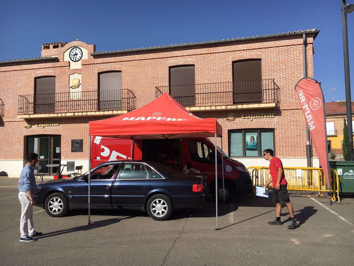 DELCAMAPFRE's tweet image. Buenos días! Ya sabéis que hoy estamos en #LaSeca #Valladolid haciendo preITV gratuitas. Os esperamos! #Mapfre