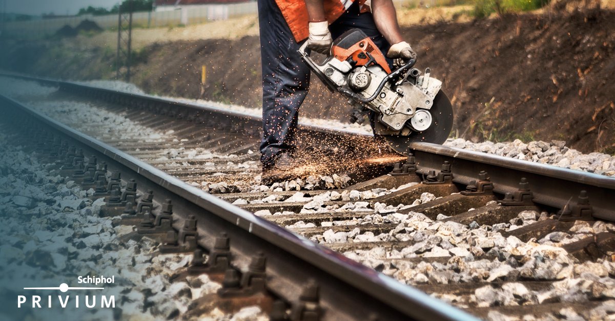 Privium's tweet image. During 17th-25th June there will be less train traffic around Amsterdam and Schiphol. Please note that your travel time may be longer.