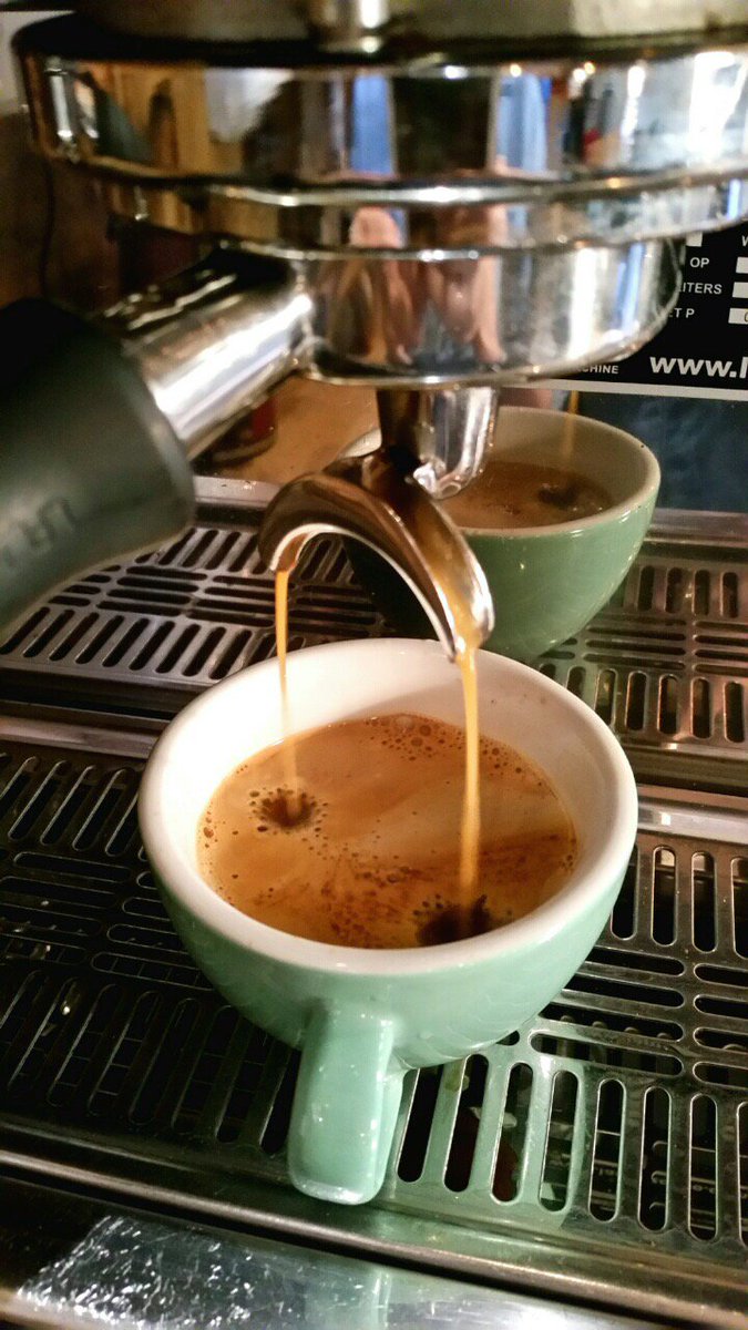 badbeanlondon's tweet photo. Let’s start the weekend right !! 😍 #badbean #battersea #clapham @NappyValleyNet @thisisclapham @EatClapham @loveclapham @northcote_rd https://t.co/27ihUOqMFU