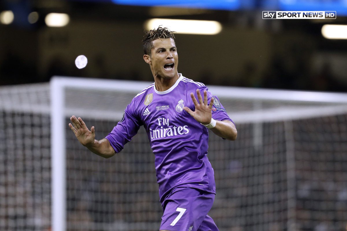 SkySportNews's tweet photo. "Ronaldo will Spanien verlassen", schreibt "A Bola". Grund: Die Steuerhinterziehungs-Anklage. Für wie realistisch haltet ihr das Gerücht? https://t.co/TOPcpGg9O4
