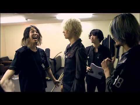 ____OORer_'s tweet photo. 遂にフォロワー1000人突破！！！
もっともっとOORerと繋がりたいので…タグやります！💪
#ONEOKROCK 
#ONEOKROCK好きな人RT 
 #OORer 
#OORerさんRT 
#ワンオク 
#RTしたOORer全員フォローする https://t.co/iVeqCCgMtn