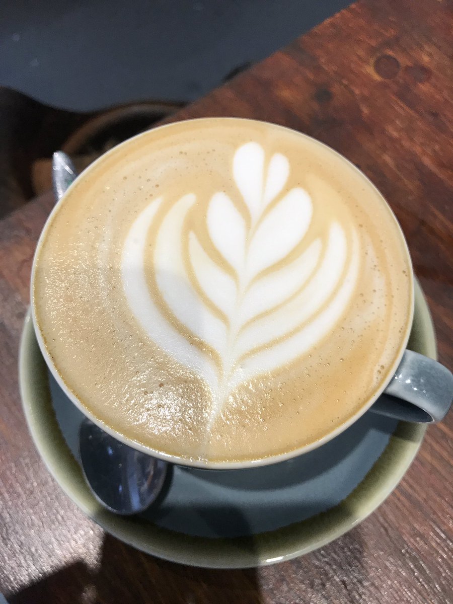 This morning's coffees are starting strong #firstpour #latteart #oxfordwinecafe