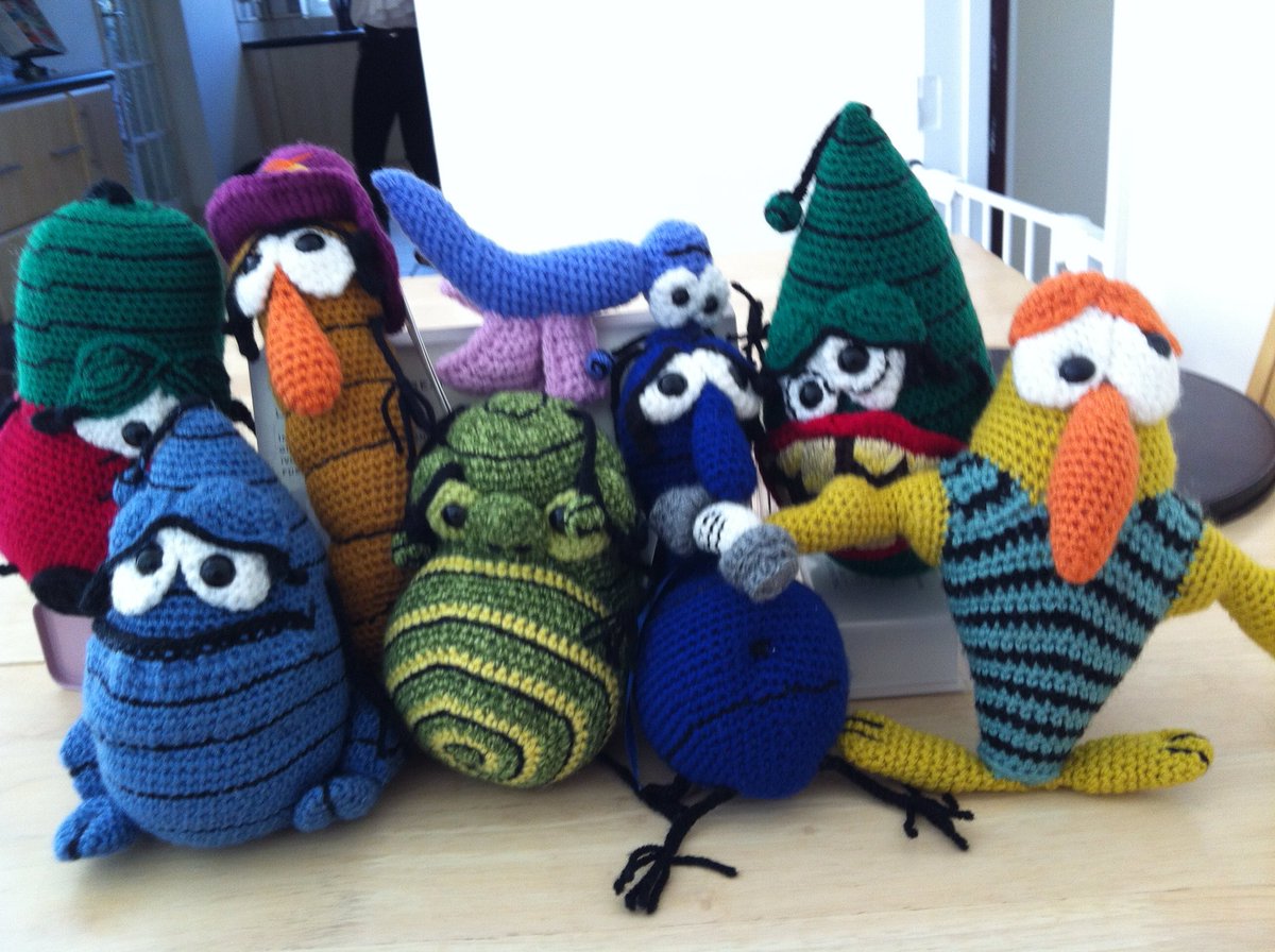 lifeslittlebugs's tweet photo. Just another day in the @lifeslittlebugs office with this bunch of misfits! #FridaySelfie #kidswellbeing #kidstoys #catchabug https://t.co/ekw6J2fyuD