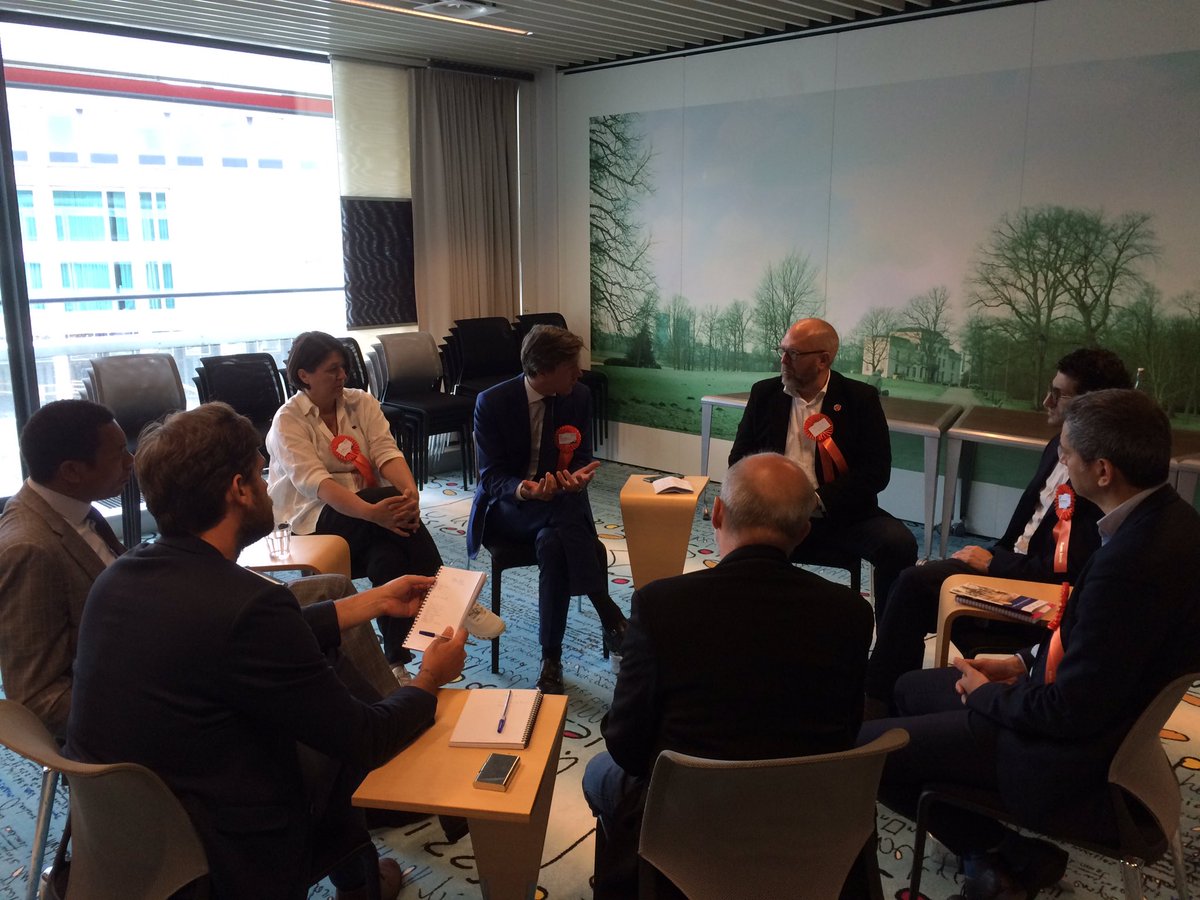 BureauBrussel's tweet image. @Velocity2017 groupdiscussion ongoing #mayorssession @violetabulc #exchangeknowledge @klausbondham @frankweerwind @pieterlitjens