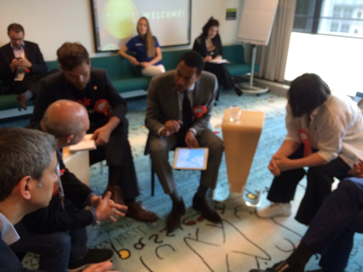 BureauBrussel's tweet image. @Velocity2017 groupdiscussion ongoing #mayorssession @violetabulc #exchangeknowledge @klausbondham @frankweerwind @pieterlitjens