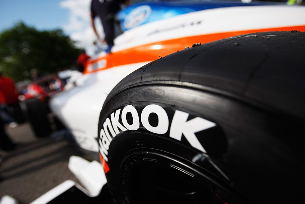 encircle_tire's tweet photo. Our UK selling way data shows @HankookTyreUK is the 2nd most recommended brand at @FIAT_UK after budget #seehowyoucompare https://t.co/rTU7sgLtsH