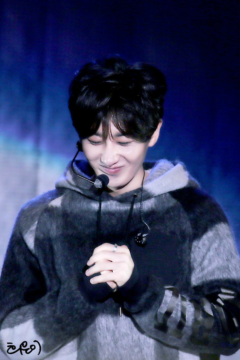 86LHJAE's tweet photo. ㅤㅤㅤㅤㅤ🌸 다른 사람 필요 없어 ; it’s only you  ─ 널 기다린다고. ♡ https://t.co/FCSdJcTCyI