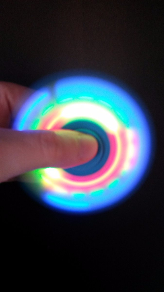 tinc_harrogate's tweet photo. It's here! Check out our #tinctastic lightup #Fidgetspinners @ShopVictoriaHG
#British
#Colourful https://t.co/lYANRKrLU1