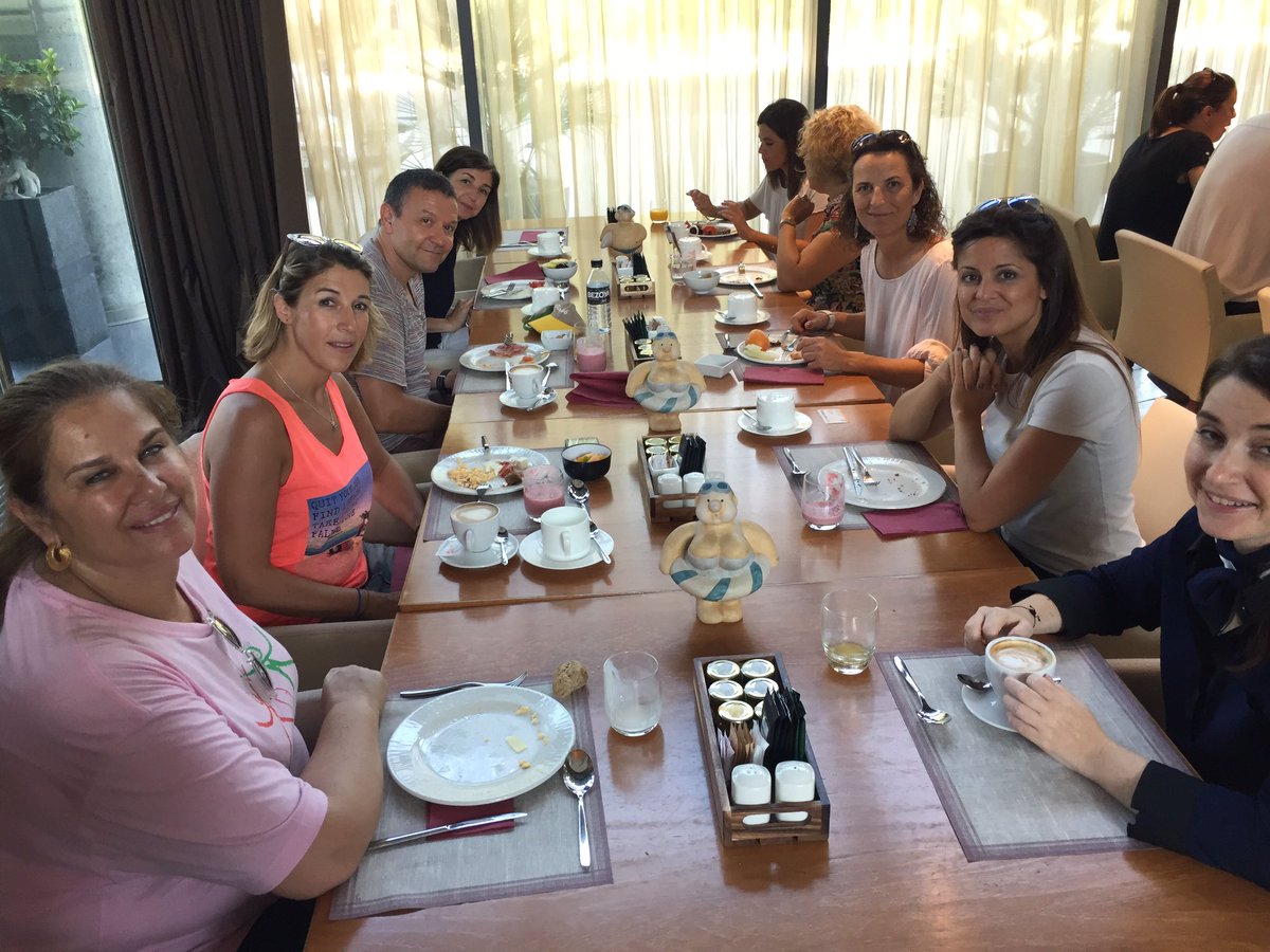 x charity #powerwalk! Muchas gracias <a href="/PullmanSkipper/">Pullman BCN Skipper</a> en beneficio de <a href="/casalinfants/">Casal dels Infants</a> #networking #MICE