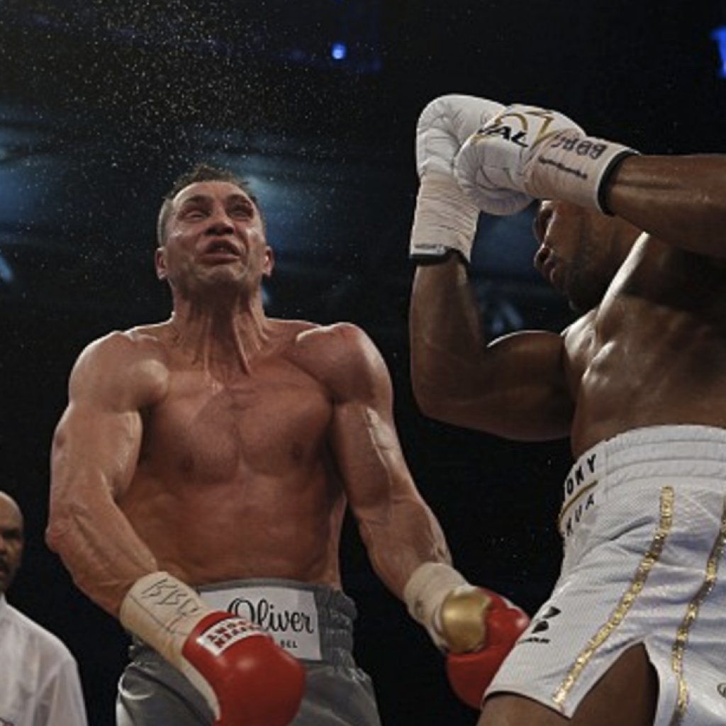 Youboxing_com's tweet photo. Wladimir Klitschko se plantea su retirada después de la derrota contra Antony Joshua - https://t.co/8xdmWLlDRZ
#BOXEO https://t.co/sQffgM0IU6
