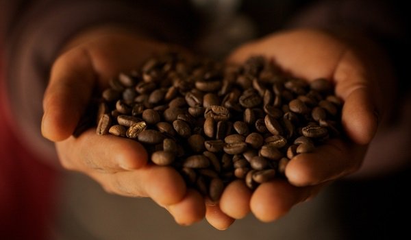 trade_fayre's tweet photo. We only use #fairtrade #coffee @TradFayre
Come &amp; enjoy TV, Music &amp; free WiFi when you enjoy a #coffee in our Lounge https://t.co/63aZsLmUxV