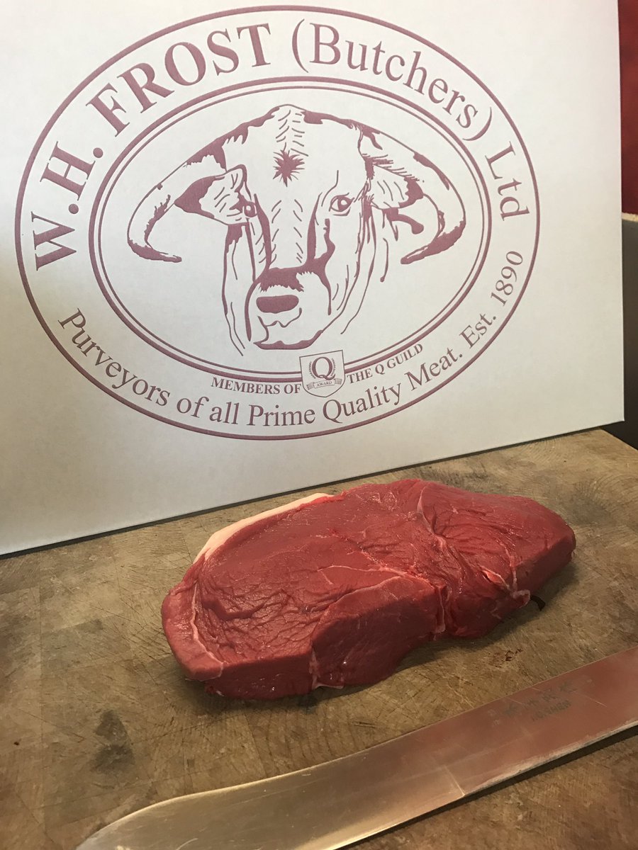 FATHERS DAY COMPETITION 

WILL BE DRAWN AT 6.30pm 

RT &amp; FILLOW TO ENTER