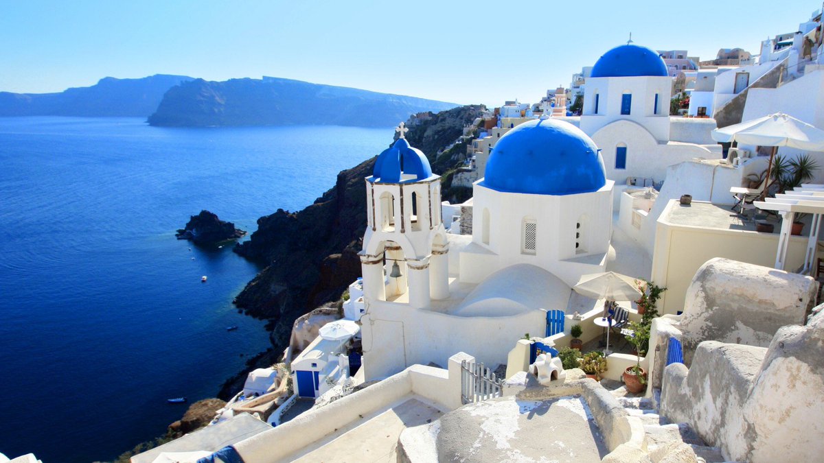 JTRTravelAdvisr's tweet image. Just wanted to say hi from the most beautiful place in the world #santorini #santorinigreece #santorinitraveladvisor