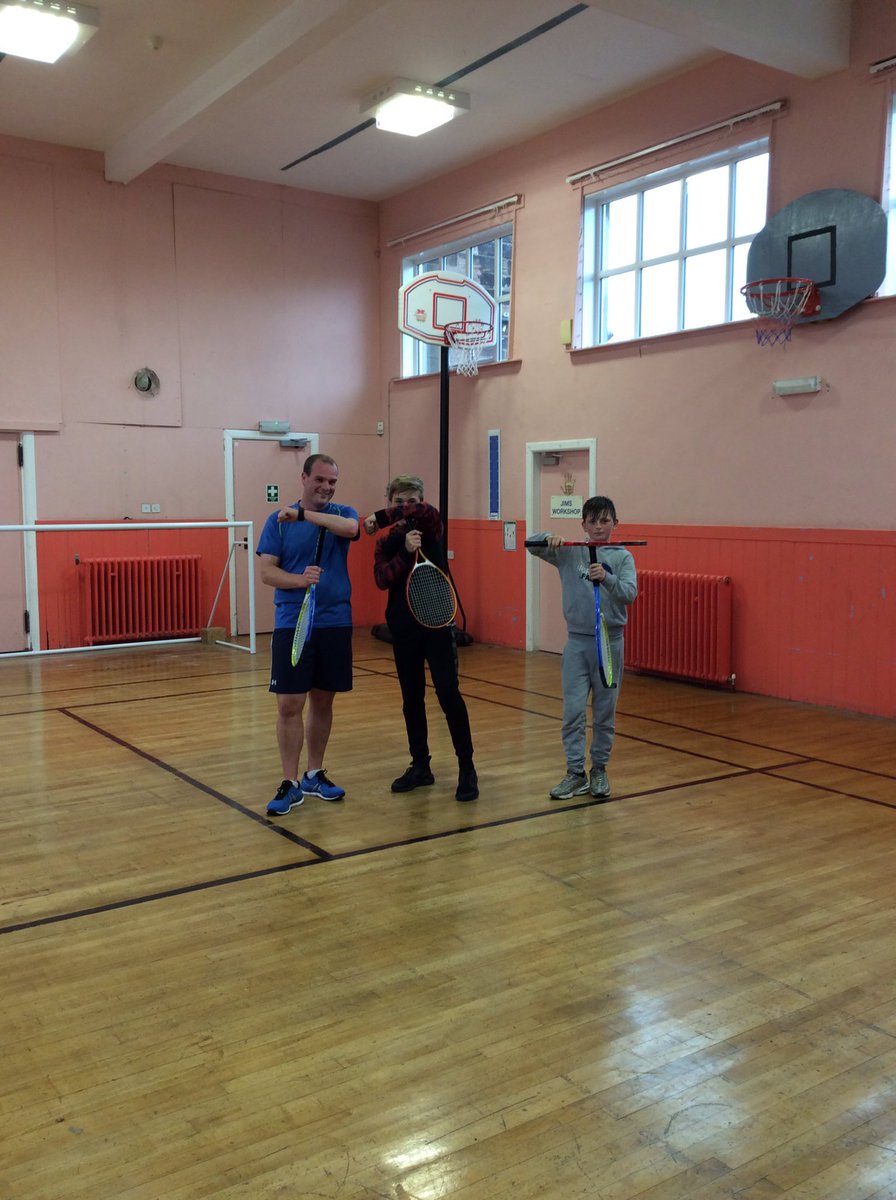 clackscsss's tweet photo. T is for... Terrific Thursday Tennis after school club 🎾 #teamcsss #YETcampaign #sport #tennis https://t.co/BptAlnyfTU