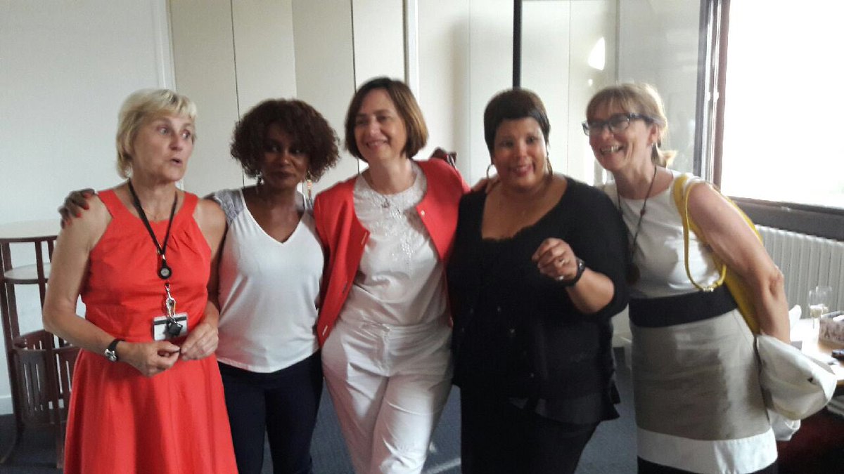 MaginotPascale's tweet photo. Une équipe RH digitale et humaine #promesse tenue! I ❤️my job Merci @FahariaP @kakouL1 @RHS_UIIDF @UI_Elles_UIIDF @ThomasMuckenPro https://t.co/4yvIk9lJix