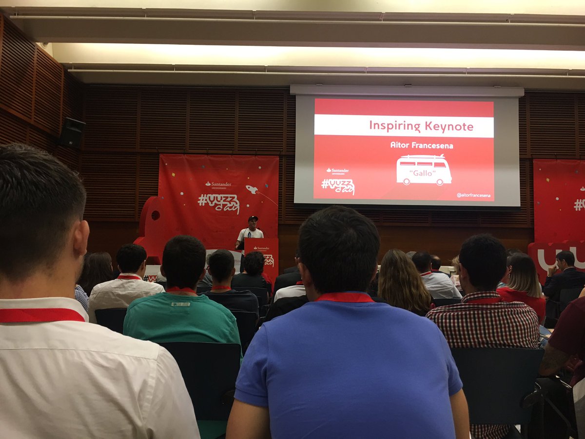 AP_lawyers2's tweet photo. Querer es poder! Con @aitorfrancesena en #YUZZday #YuzzDay2017. Emprender es ilusión y esfuerzo. https://t.co/9EpEtavGQN