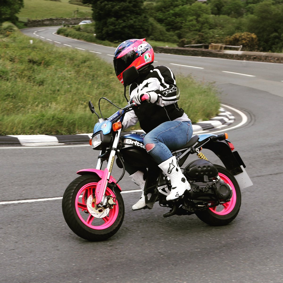 Good to see the #BrittenBike back at the TT 👍