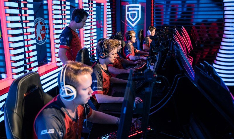 Digest_Crypto's tweet photo. ПЕНТА прошла в плей-офф Europe Minor
https://t.co/kvPV3AGPcf
#GameDigest #CSGO #EuropeMinor #PENTA https://t.co/gZNXmWDr3j