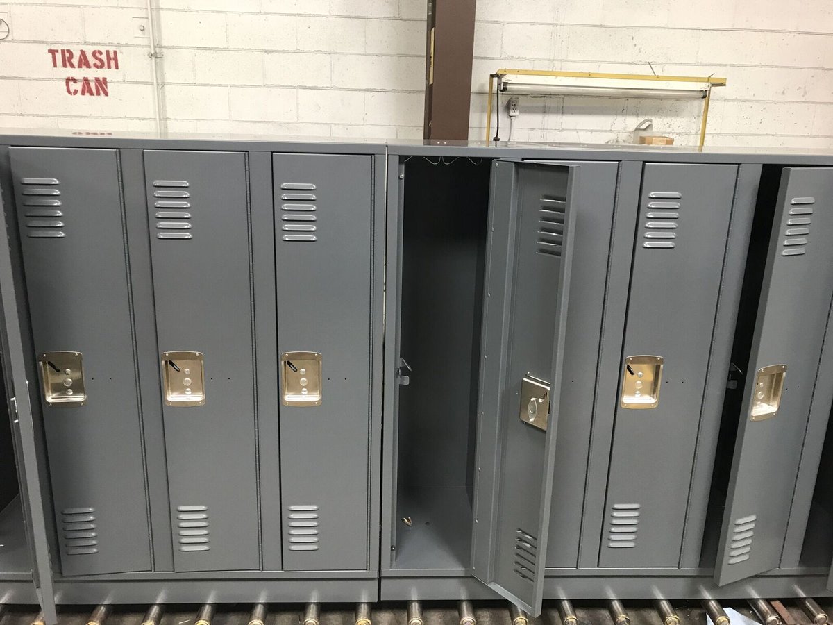 DebourghMfg's tweet photo. #Rebel #StormGray #SentryThreeLatch #LouveredVentilation #PianoHinge https://t.co/EGC6L1KyXr