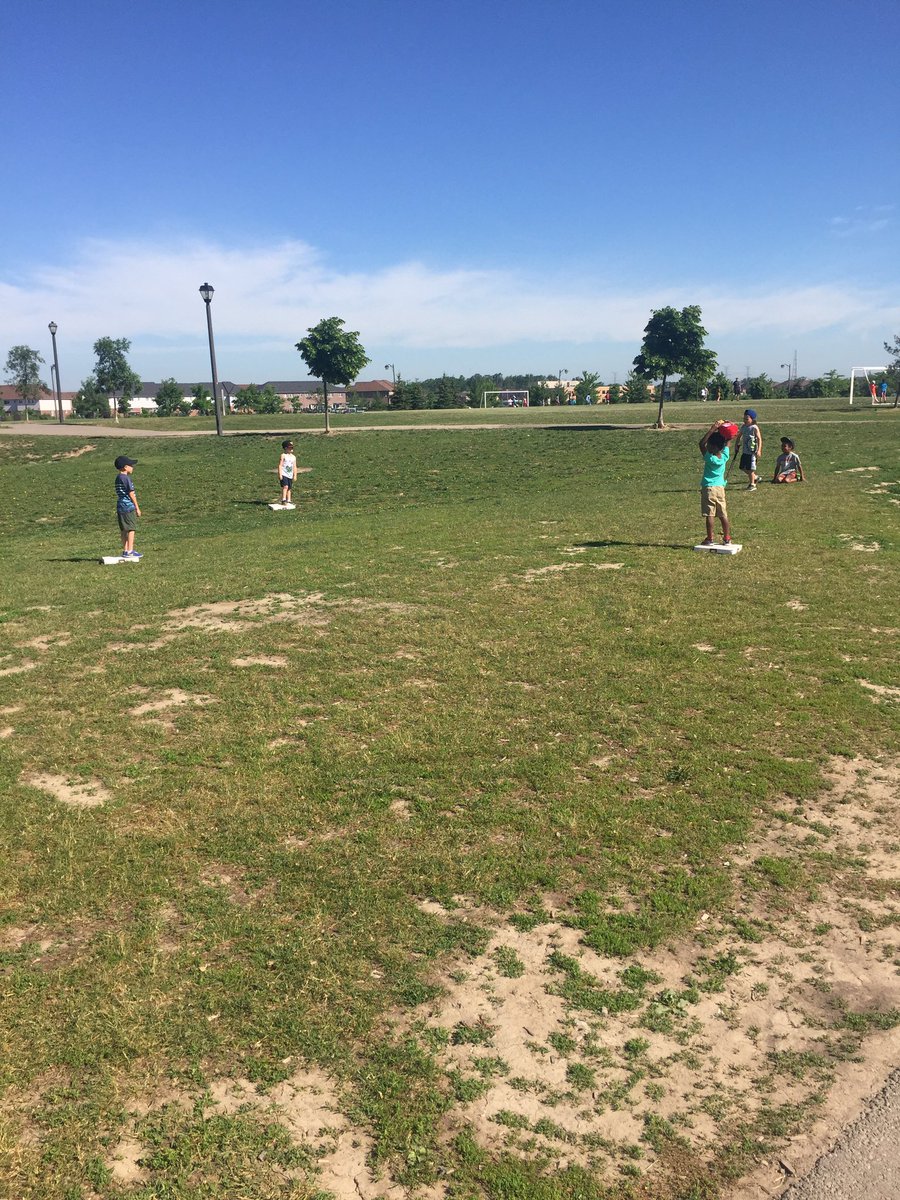 BekarTate's tweet photo. Let's play ball! https://t.co/iOagtD0DLA