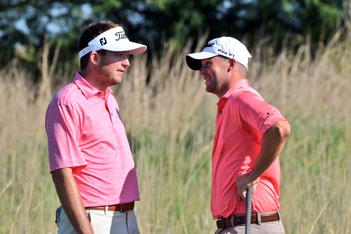 #TeamRoots first five holes:

🐦 
🐦 
🐦 
🐦 
🐦 

😱😱😱😱😱
<a href="/zachcabra/">Zach Cabra</a> / <a href="/DerekOland/">D.Oland</a>
