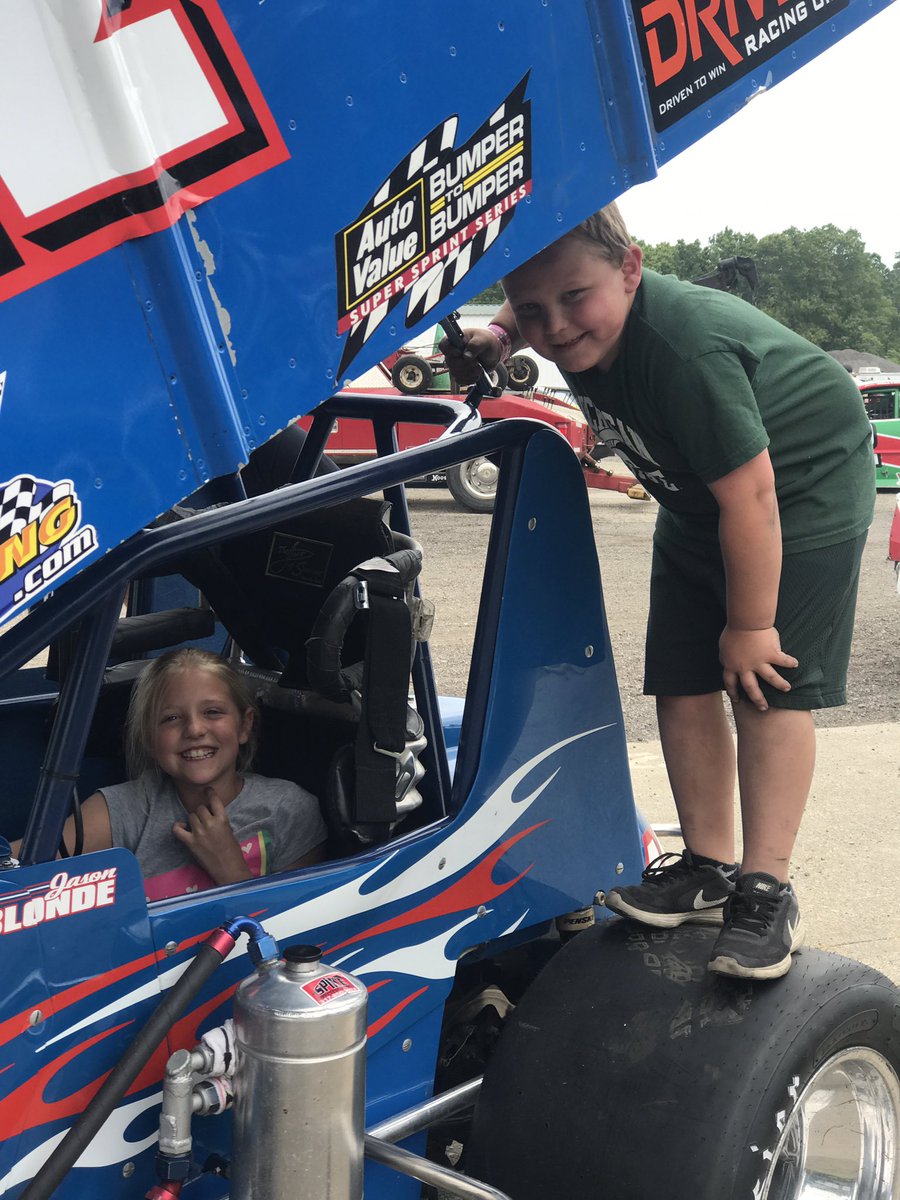roxygirlblonde's tweet photo. It's raceday at Toledo Speedway!!!  Sprints and Supermodifieds... Be there... https://t.co/ETJkU5hvSB