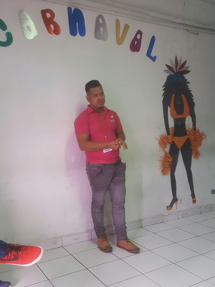 cucrsps's tweet photo. 2do dia del taller de Seguimiento a lideres Mentores #ComponenteHSH https://t.co/3r2DhEzU7K