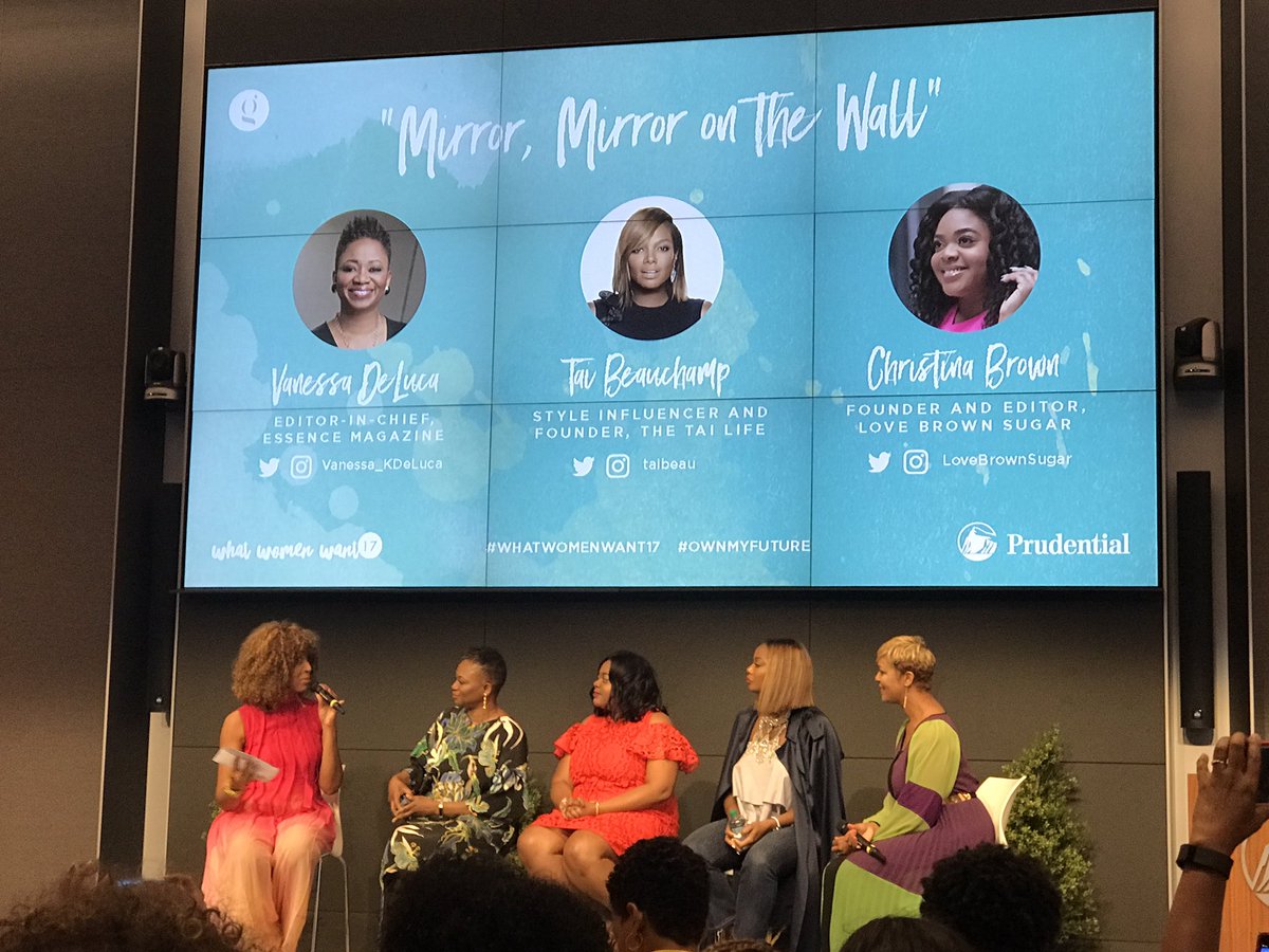 OHCBoutique's tweet photo. It's just getting started and it's so AWESOME!! #Whatwomenwant17
#ownmyfuture
#mossgirlstravel
#OHCB https://t.co/kRXRncHHJ5