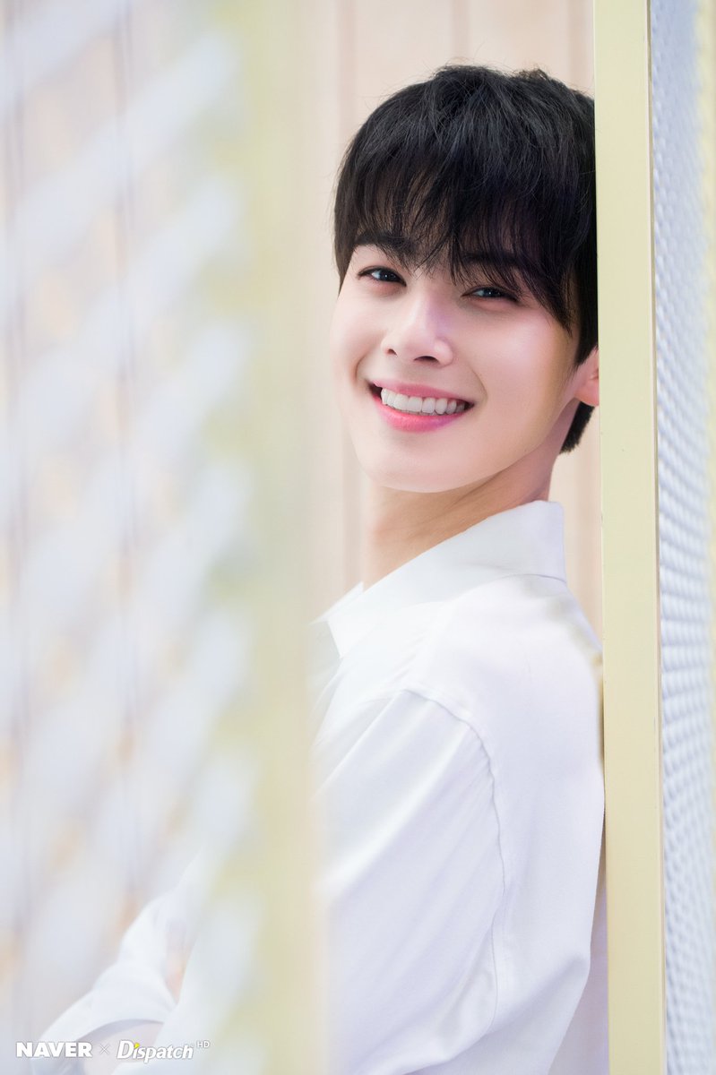 f_fangfang's tweet photo. โอ๊ยยยย ยอมล้าววว 
#ชาอึนอู #eunwoo #ASTRO https://t.co/f6bqCwptTe