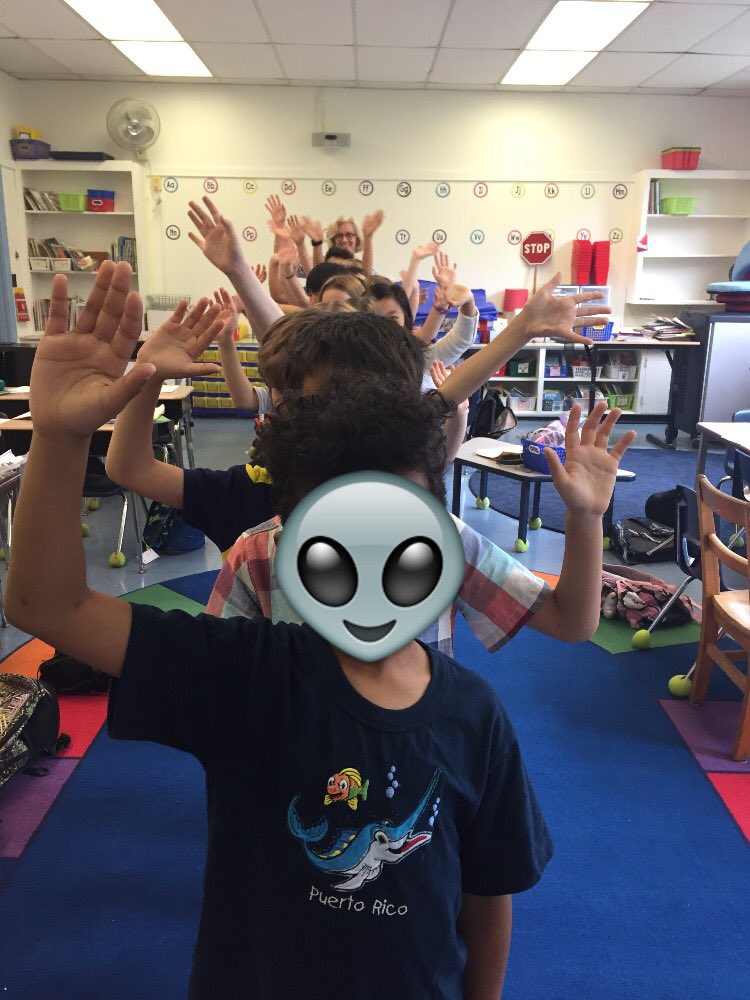 2GsClass's tweet photo. Goodbye from all of us in 2G. The year has ended! ๐ข๐#readyforthird #summervacation https://t.co/f9lnZAvMdd