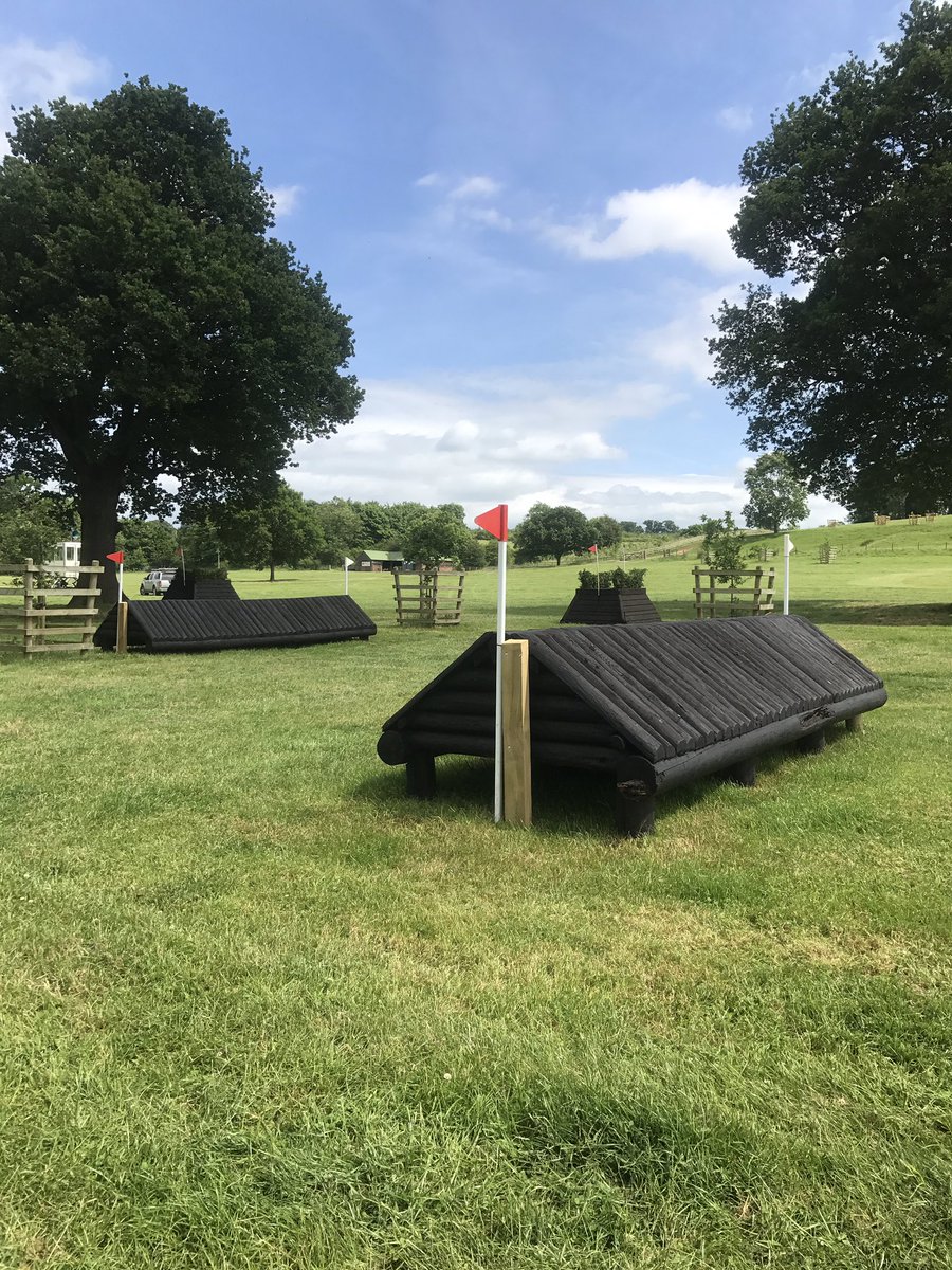 CattonParkHT's tweet photo. Sun is out and course is ready! https://t.co/QdLnXV5sTL