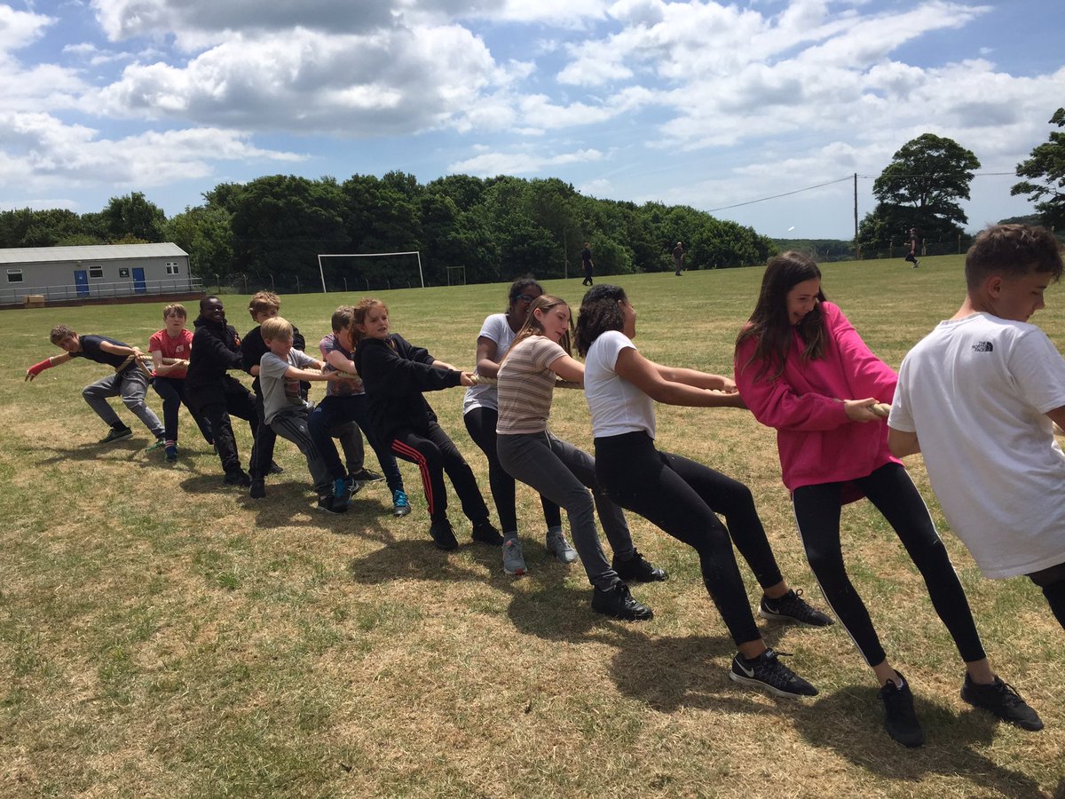 StDunsRS's tweet photo. Team Tug of War to end camp! #tugofwar #BootCamp2017 #CCF https://t.co/hV0Sr6W6fz