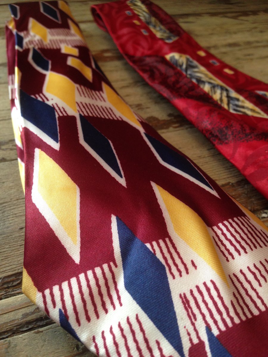 BreuerDawson's tweet photo. VINTAGE RAYON TIES, B&amp;D https://t.co/DfwO2GqLu5