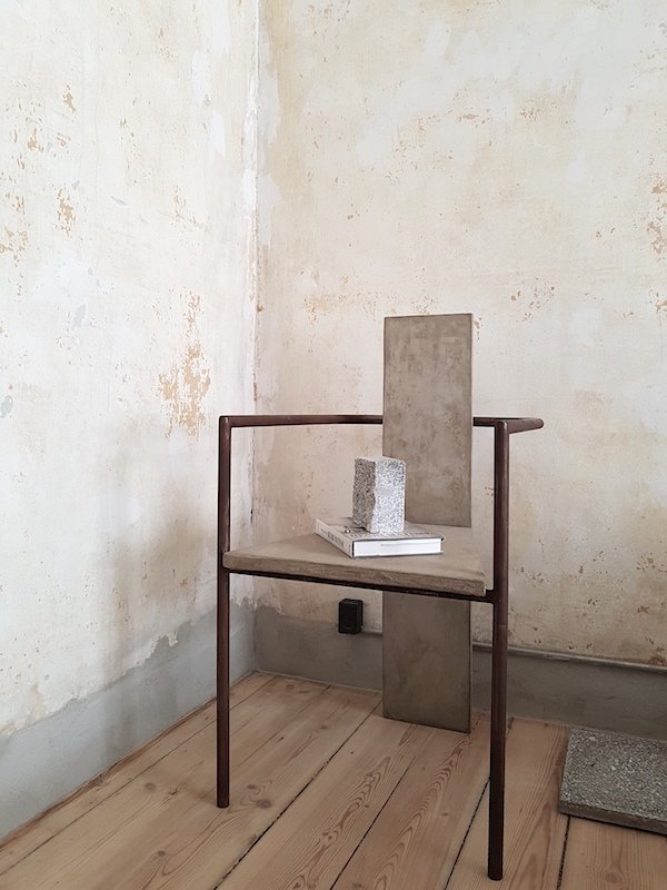 Vosgesparis's tweet photo. #BLOGPOST A raw and minimalistic apartment | Frama Studio apartment https://t.co/ID1oESDJlS #framacph #3daysofdesign https://t.co/nMSny8Xp1g