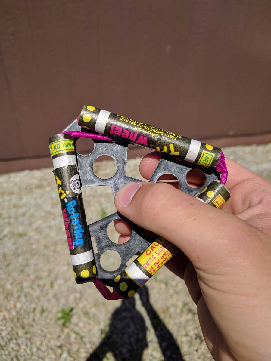 crazy_joes's tweet photo. We did fidget spinners before they were cool ✊ Just $1 at Crazy Joe's Fireworks! #fidgetspinner #Fireworks #CJ50 https://t.co/1HRQB4VEu9
