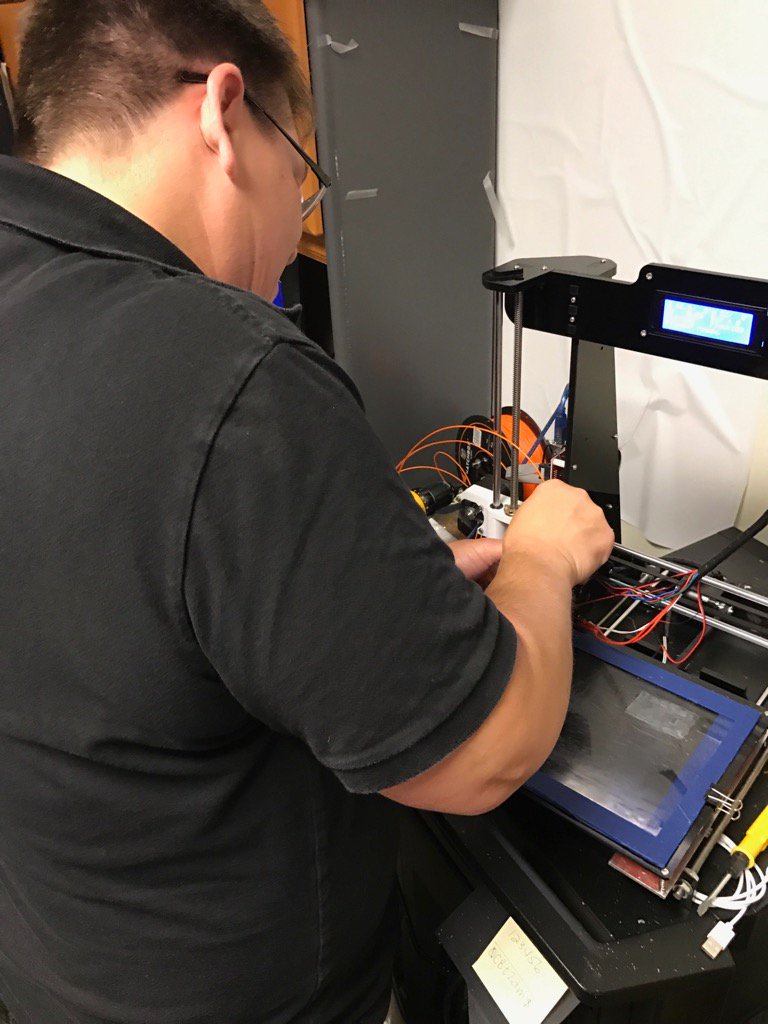 CiTiEdTech's tweet image. Working with WKYD today!