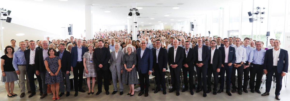 JNJInnovMed's tweet photo. It's official ... We're One Team! #JNJ #Janssen #Actelion https://t.co/iIVN73muwU