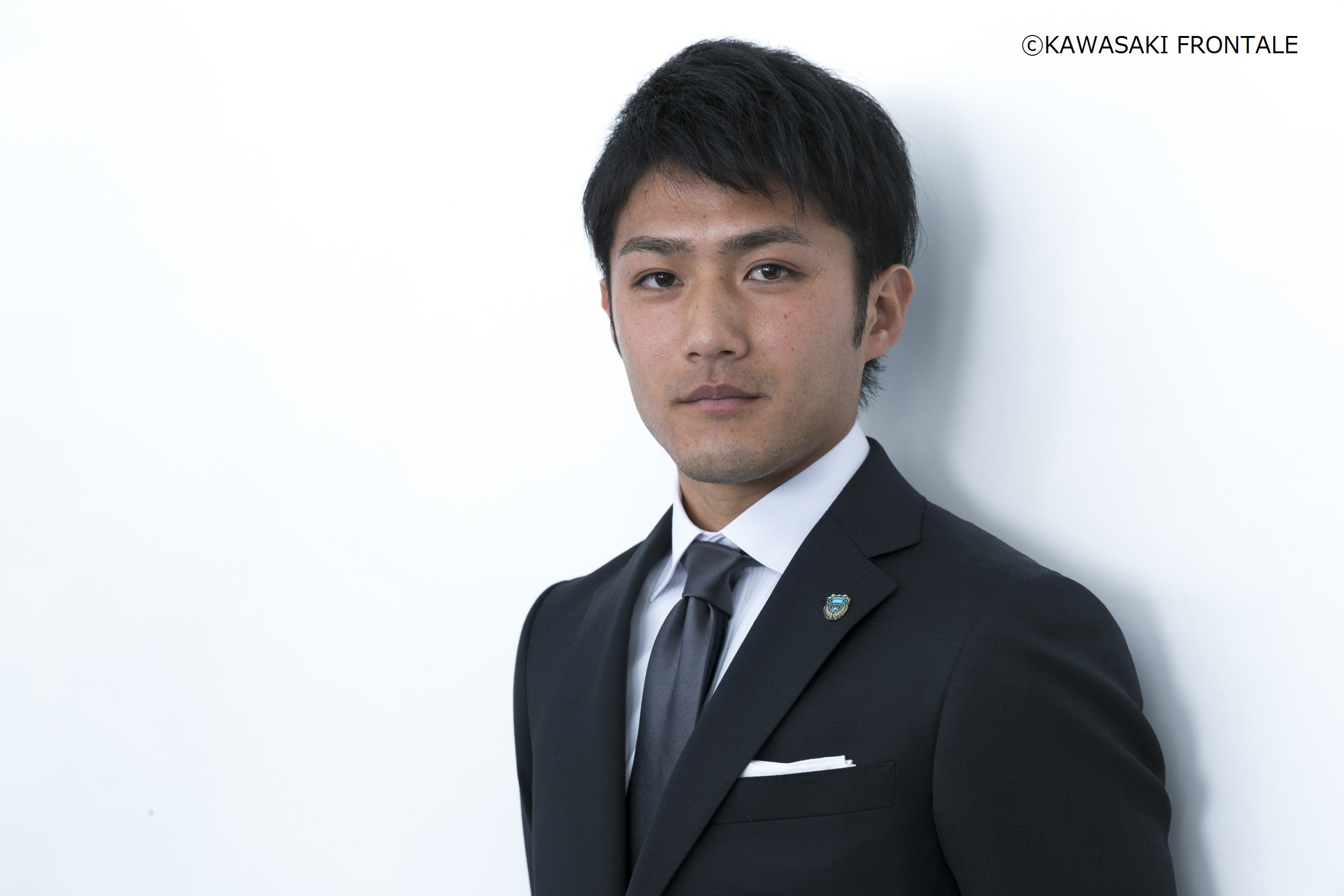 マジ 部 Byじゃらん 川崎フロンターレのイケメン代表は大島僚太 選手 昨年からクラブ史上初となる日本人選手で背番号10番を背負い プレーもイケメン 試合中の真剣な表情から一転 ゴールが決まった時のキュートな笑顔にメロメロ 大島僚太 投票はこちら