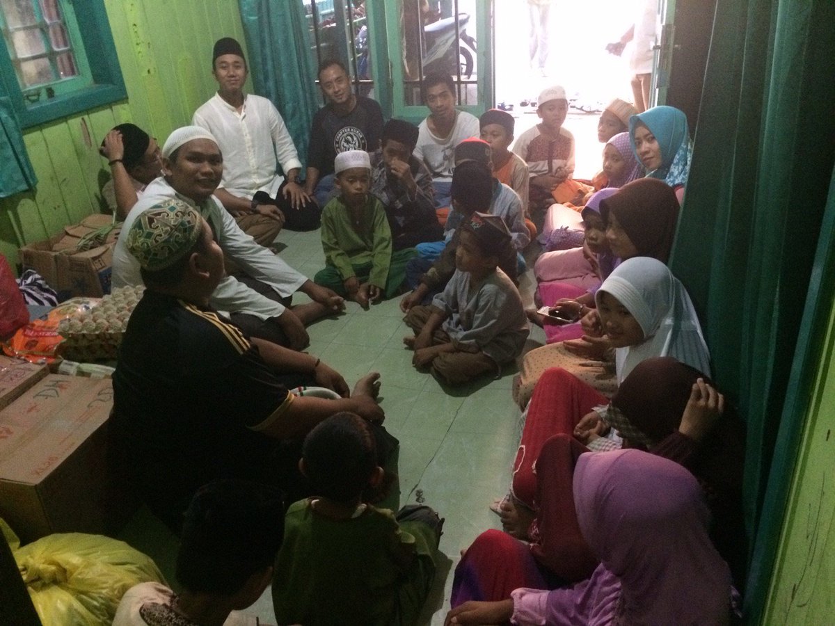 JCI_Kukar's tweet photo. Alhamdulillah....
#JCIKukar
#Juventini
#FinoAllaFine
#PantiAsuhan
#ARRAYYAN
#KUKAR
#TENGGARONG
#RamadhanBerbagi https://t.co/ebGLnnT9vz