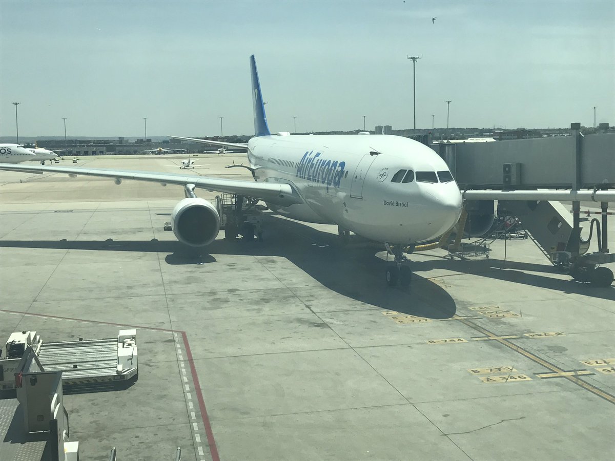 ghostofharar's tweet photo. Waiting at T1, gate area A for @AirEuropa inaugural flight #UX31 #Barajas #Madrid -> #Boston @BostonLogan...pretty subdued https://t.co/OJA67OGlC7
