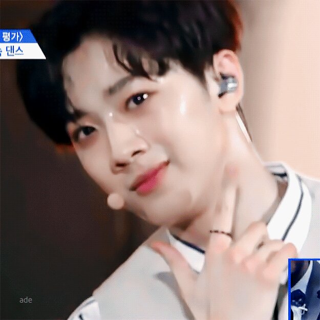 ONELAI0310's tweet photo. #라이관린_픽해주세요_제발
LAIKUANLIN.PICK YOU. https://t.co/rRSSinft9P