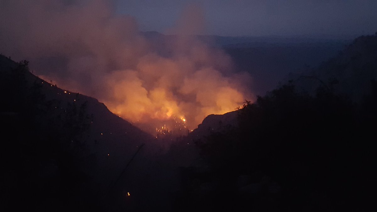 podo2000's tweet image. #HighlineFire #AZTNF view from rim this morning.  Still active